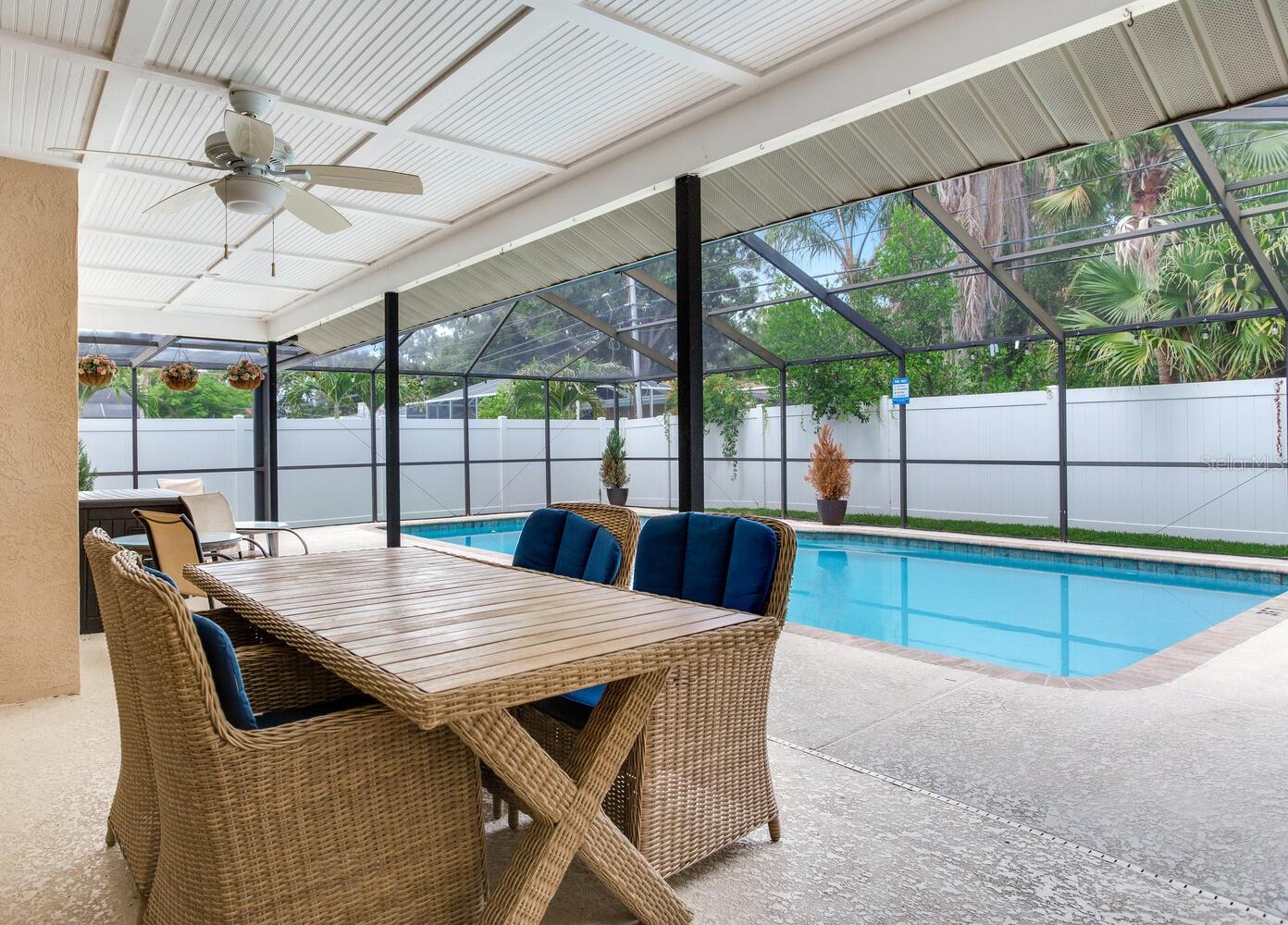 1374 VIEWTOP DR, CLEARWATER, FL, 33764