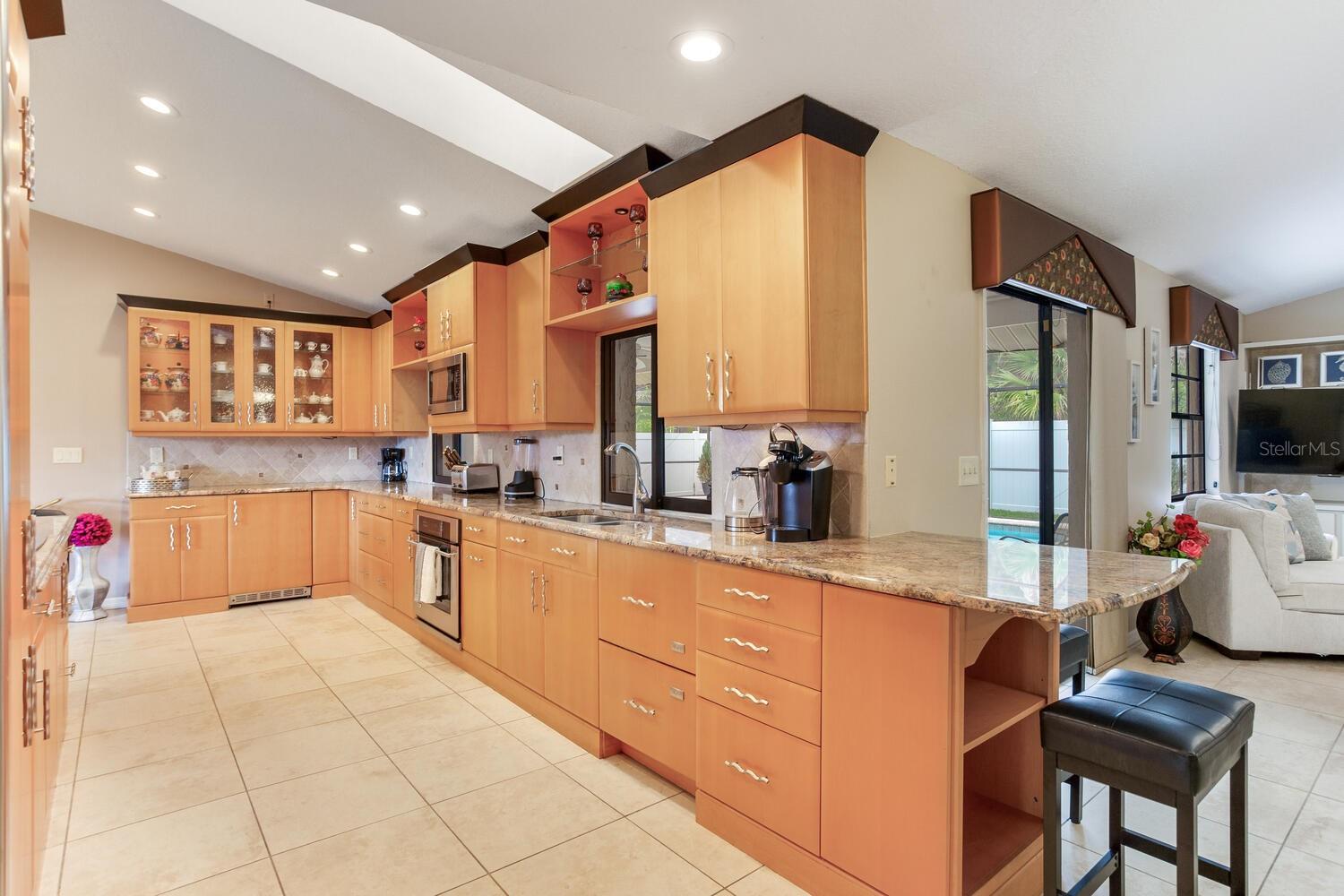 1374 VIEWTOP DR, CLEARWATER, FL, 33764