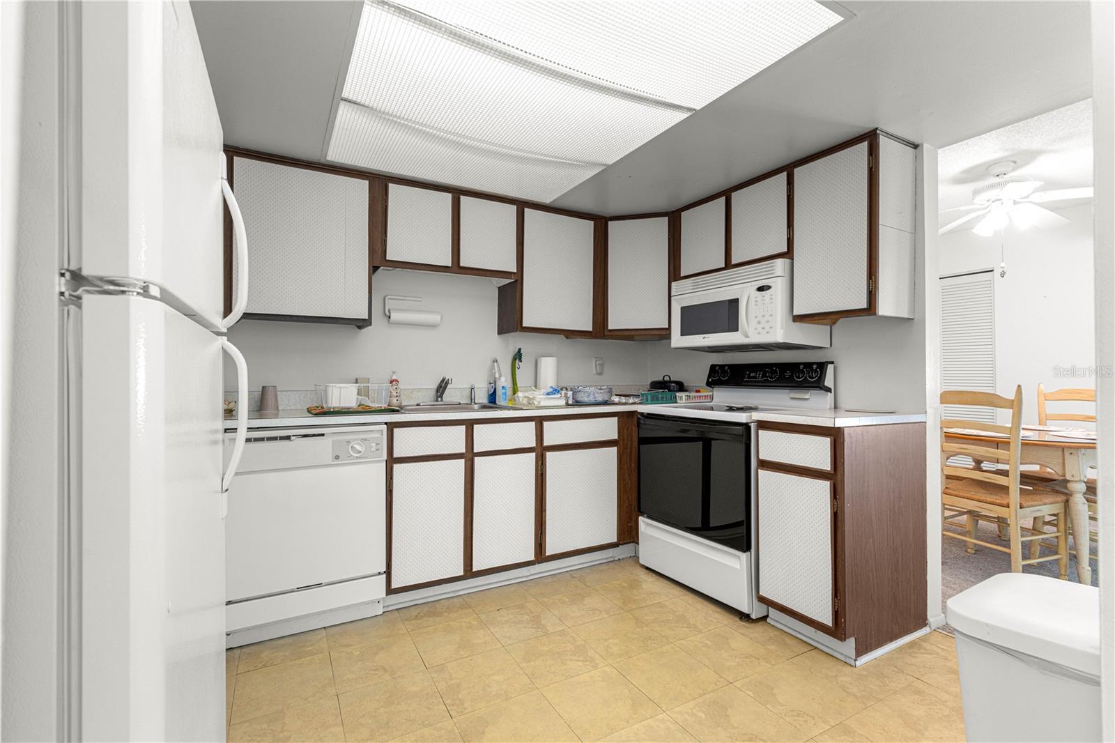 OM707813 Property Photo