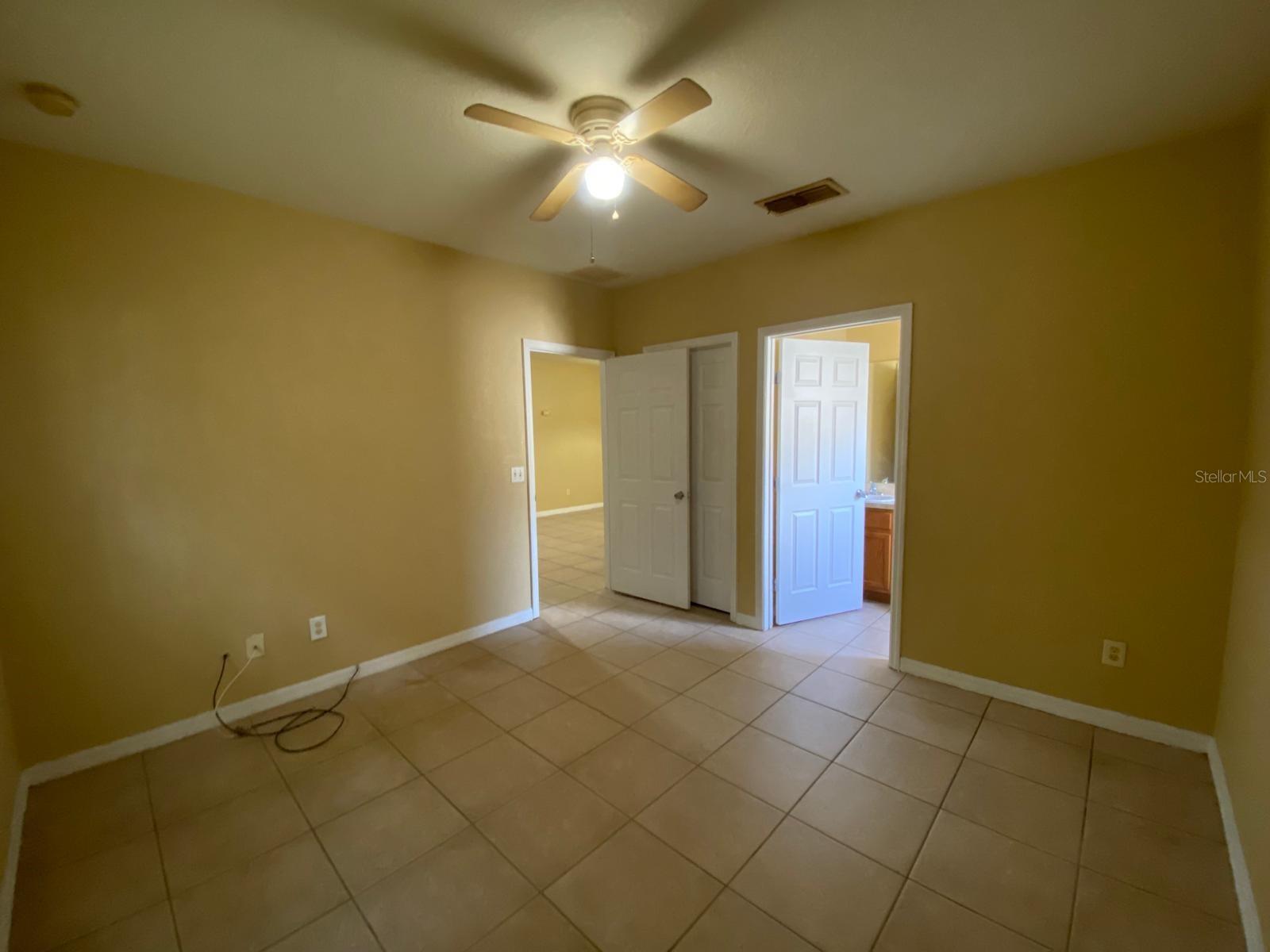 33 W 13TH ST #33, APOPKA, FL, 32703