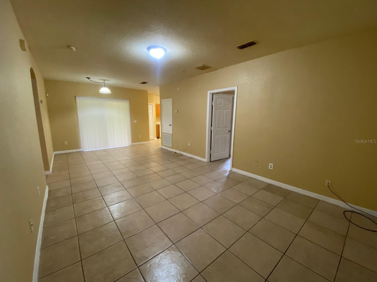 33 W 13TH ST #33, APOPKA, FL, 32703