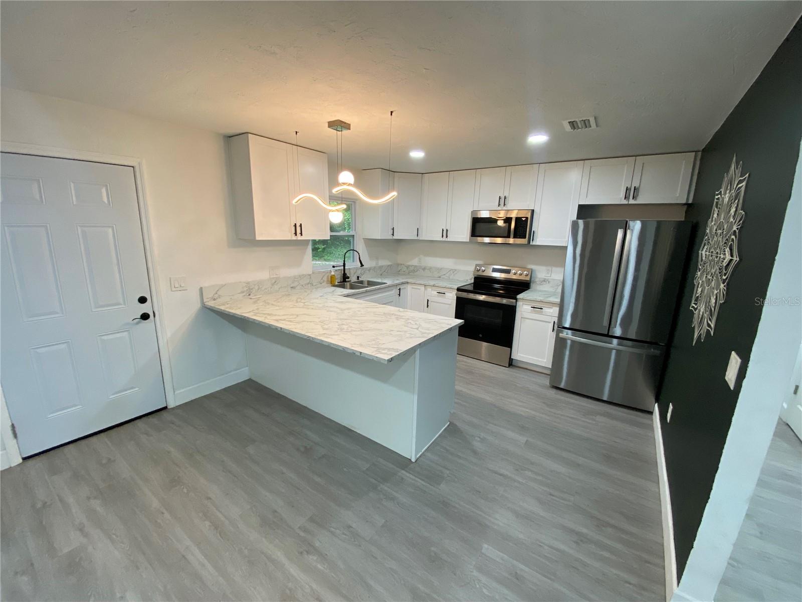 6898 CR 214, MELROSE, FL, 32666