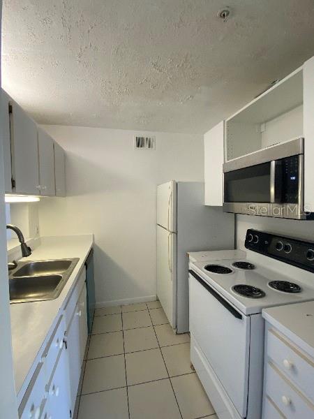 3921 SW 34TH ST #208, GAINESVILLE, FL, 32608