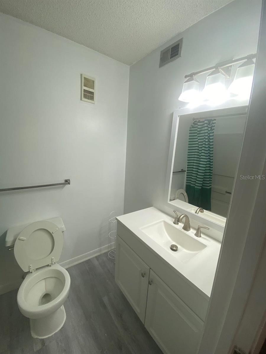 3921 SW 34TH ST #208, GAINESVILLE, FL, 32608