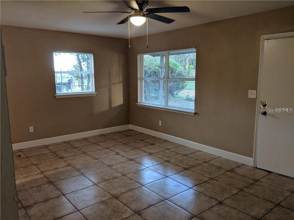 213 W CLEVELAND ST, APOPKA, FL, 32703