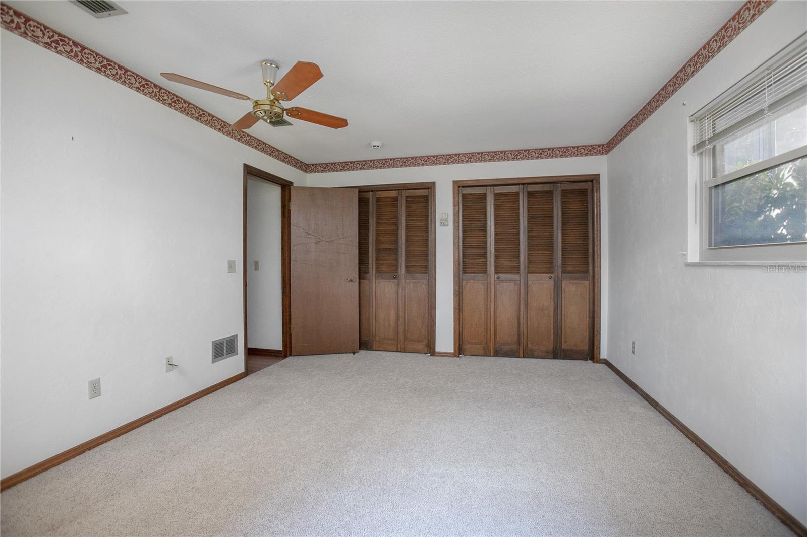 2438 DARTMOUTH RD, DELAND, FL, 32724