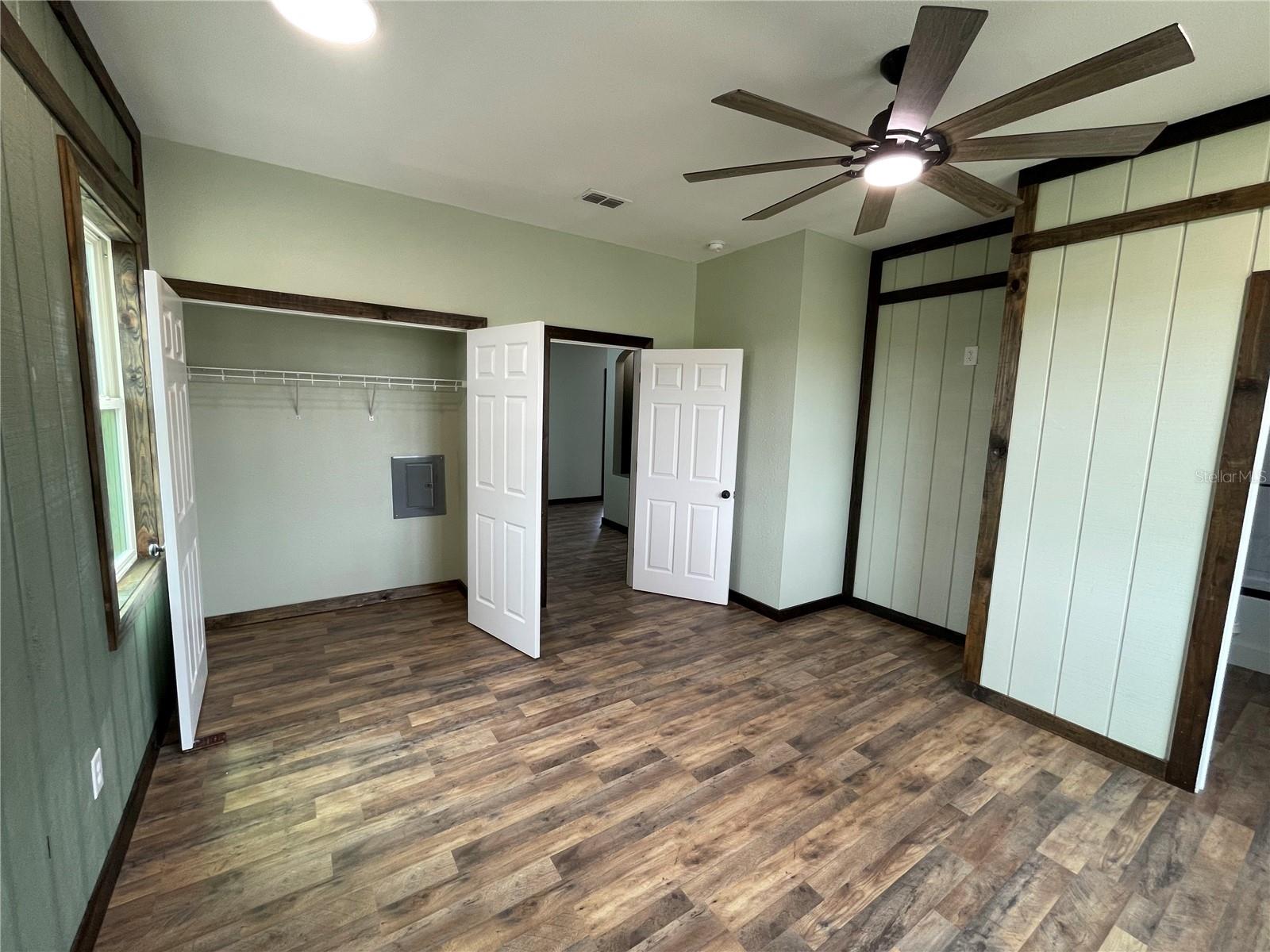 31528 TYNDALL RD, WESLEY CHAPEL, FL, 33545