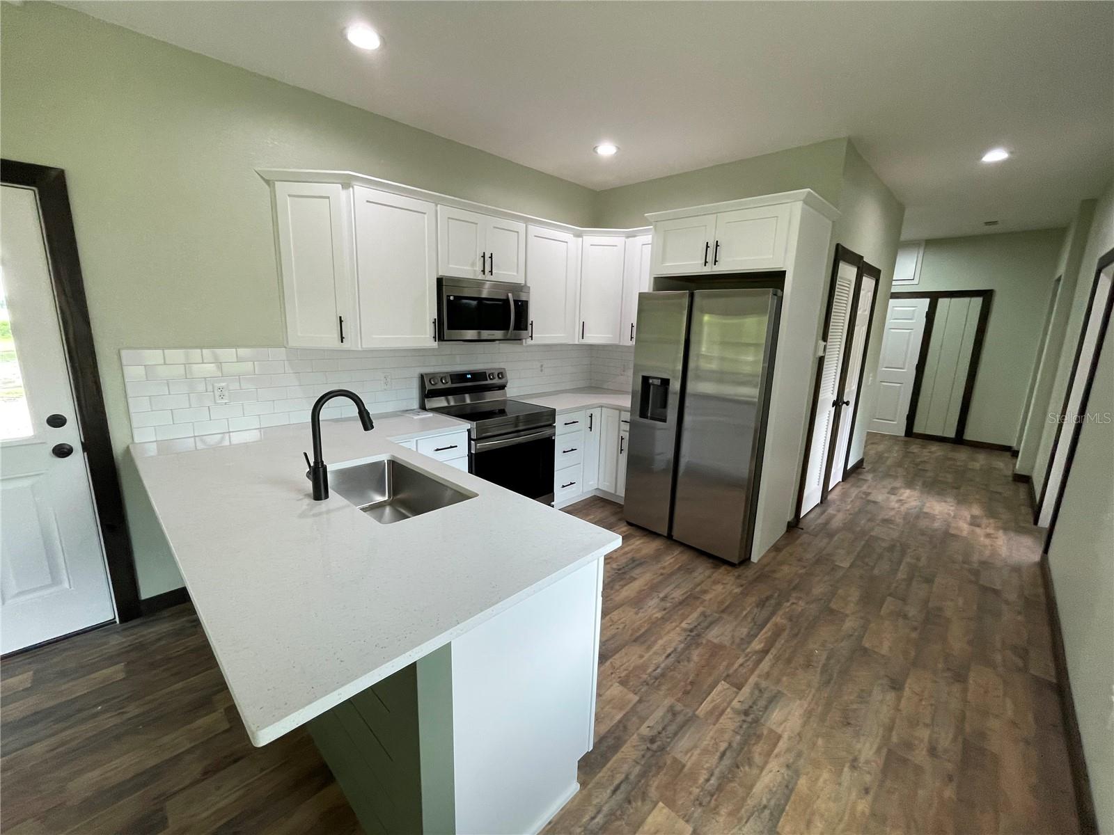 31528 TYNDALL RD, WESLEY CHAPEL, FL, 33545