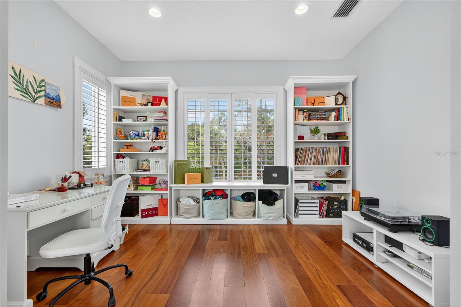 A4662402 Property Photo