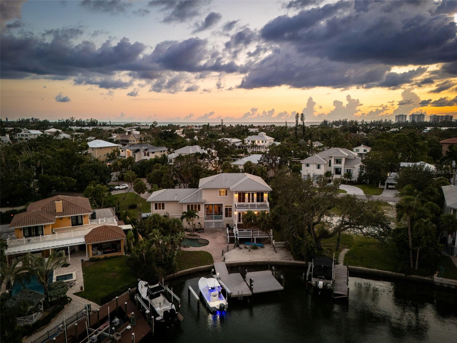 A4662402 Property Photo