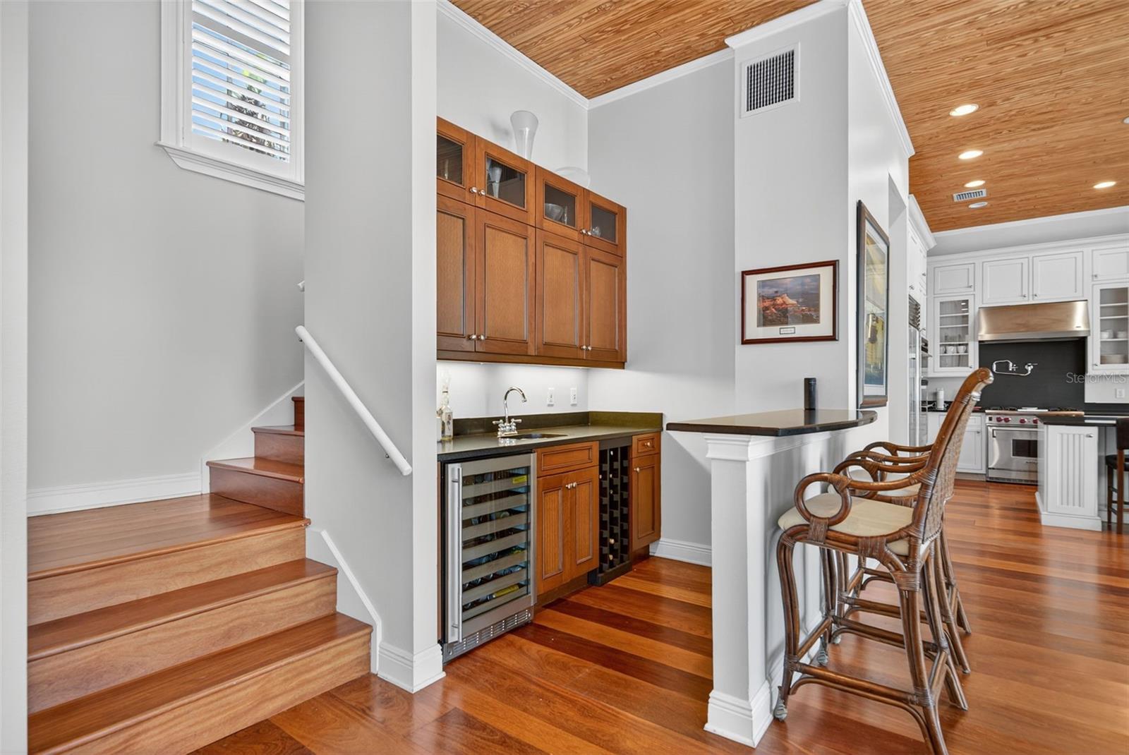 A4662402 Property Photo