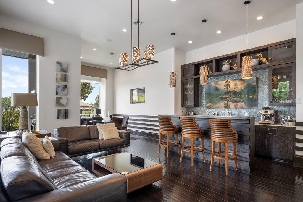 O6336879 Property Photo