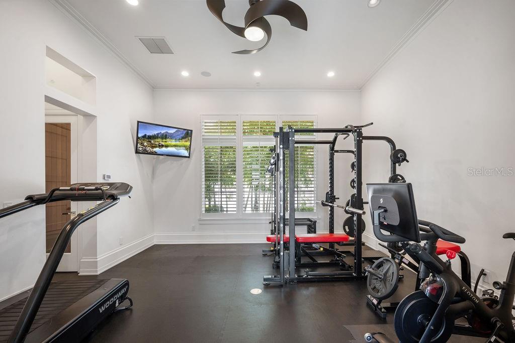 O6336879 Property Photo