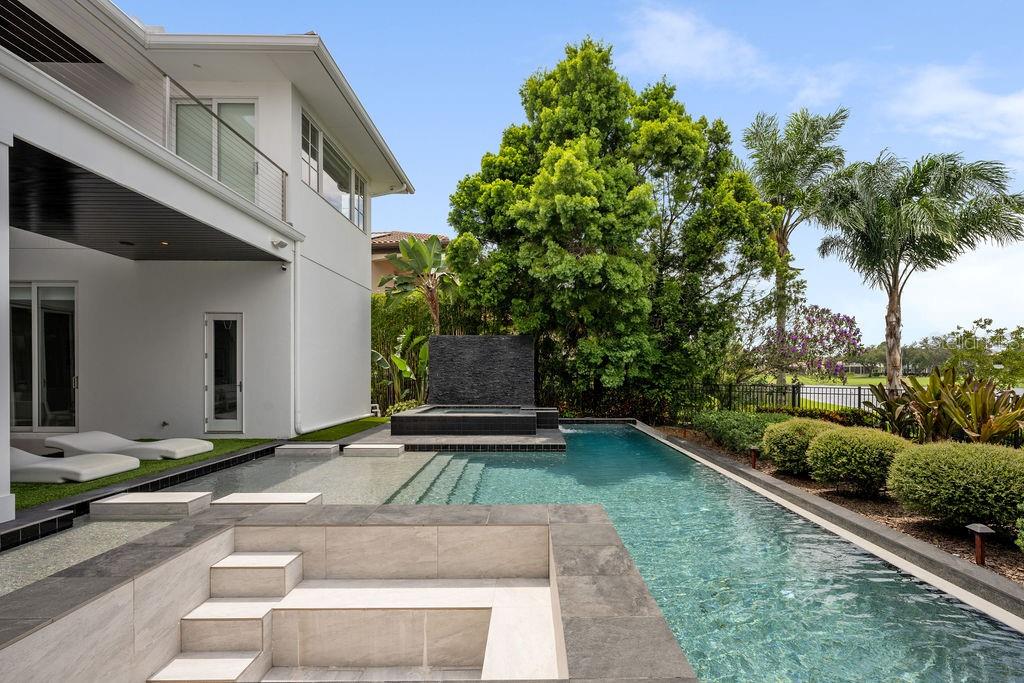 O6336879 Property Photo