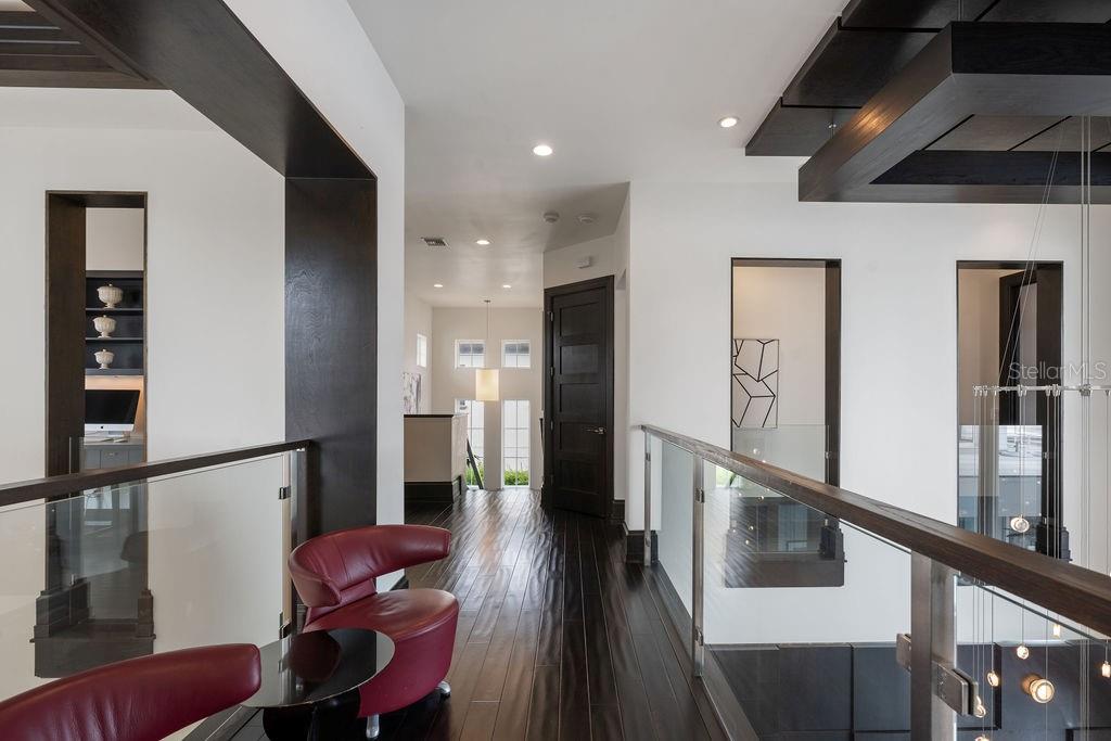 O6336879 Property Photo