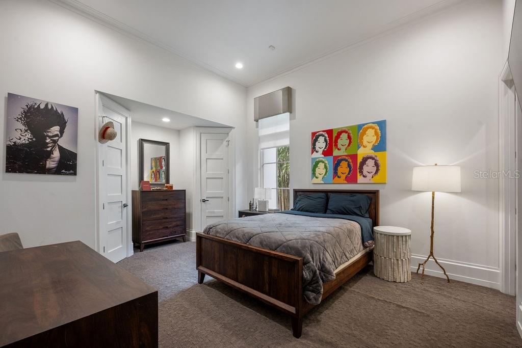 O6336879 Property Photo