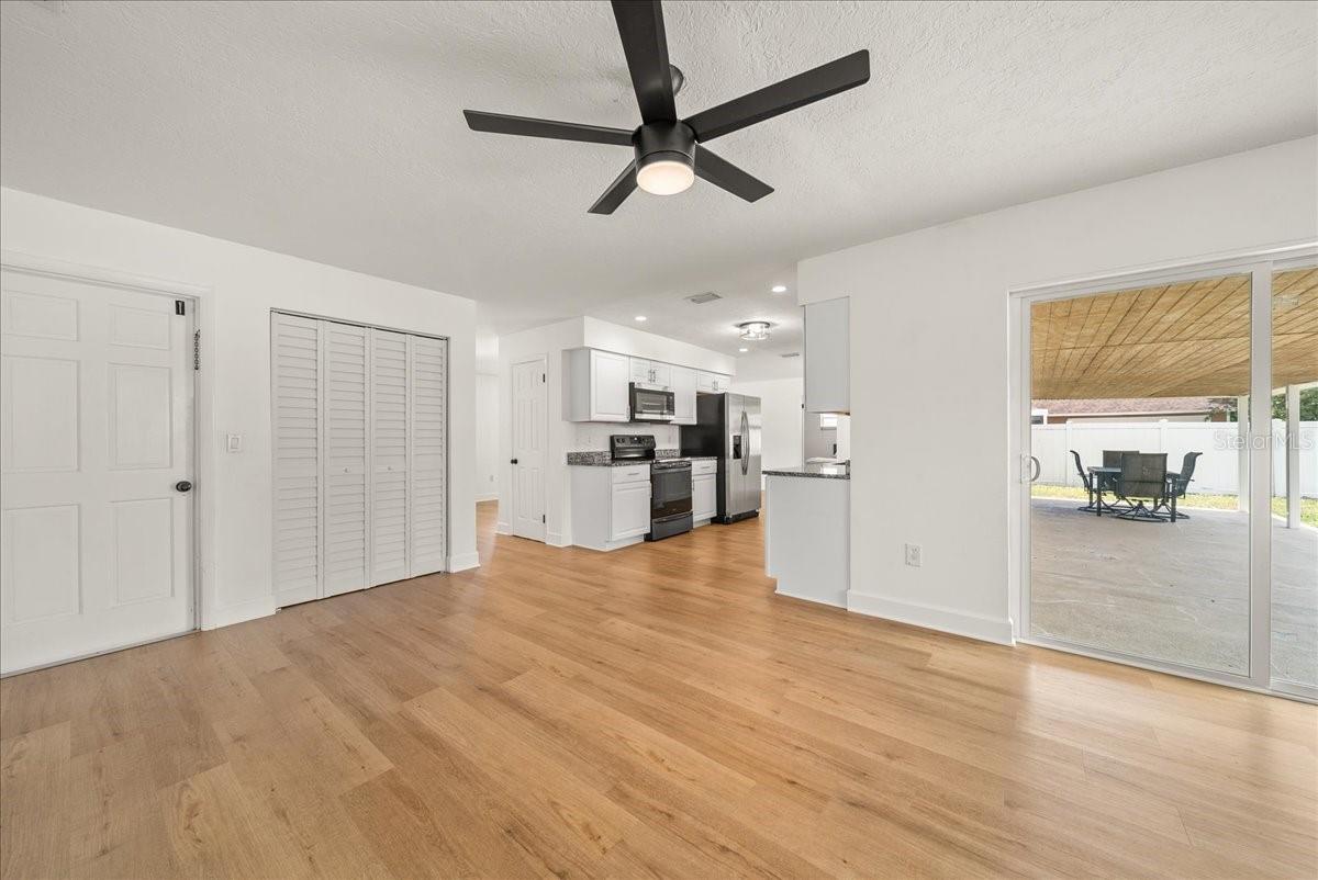 3634 YORK DR W, BRADENTON, FL, 34205