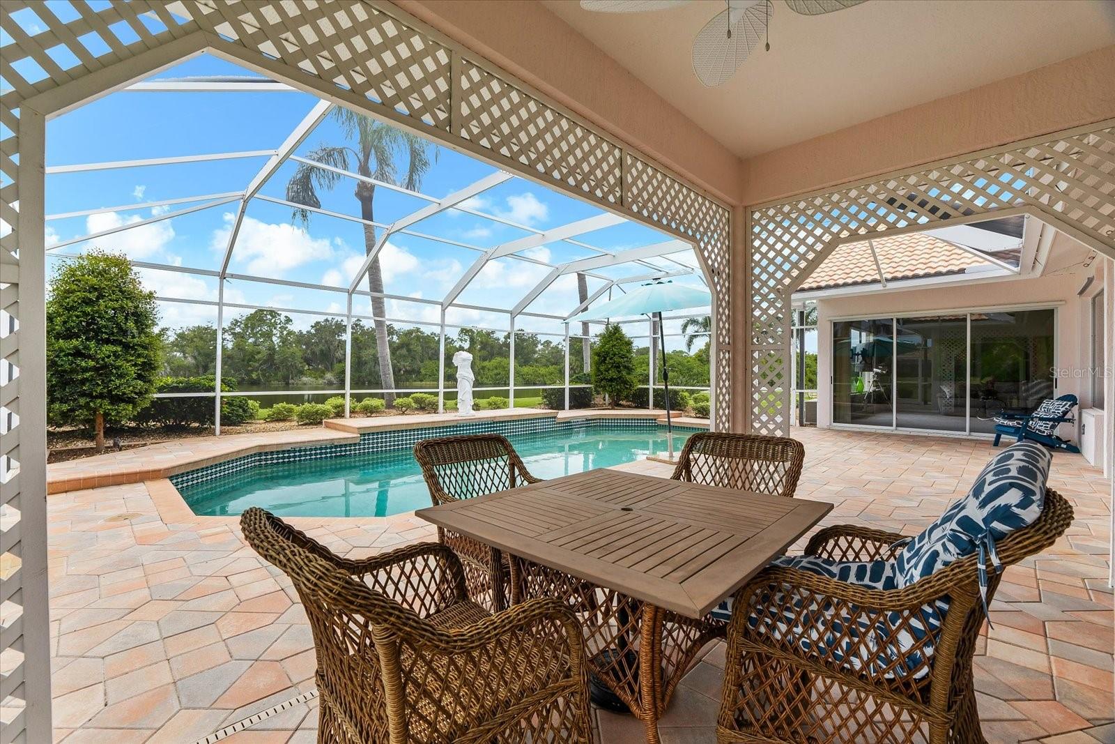 A4662443 Property Photo