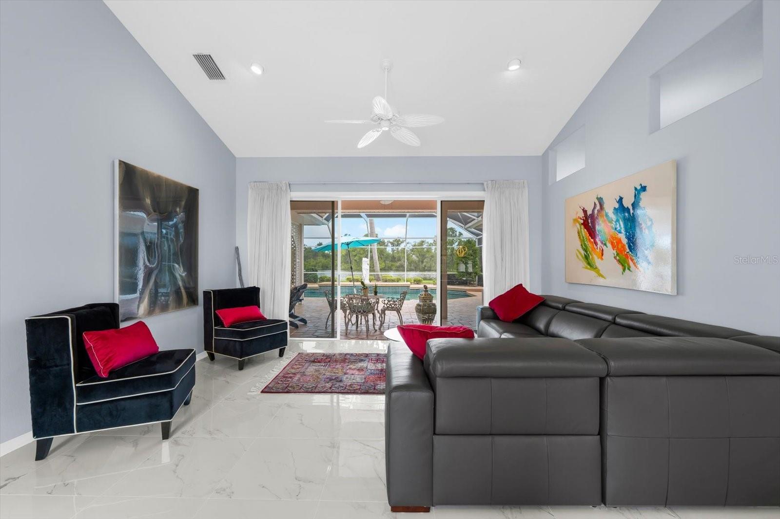 A4662443 Property Photo