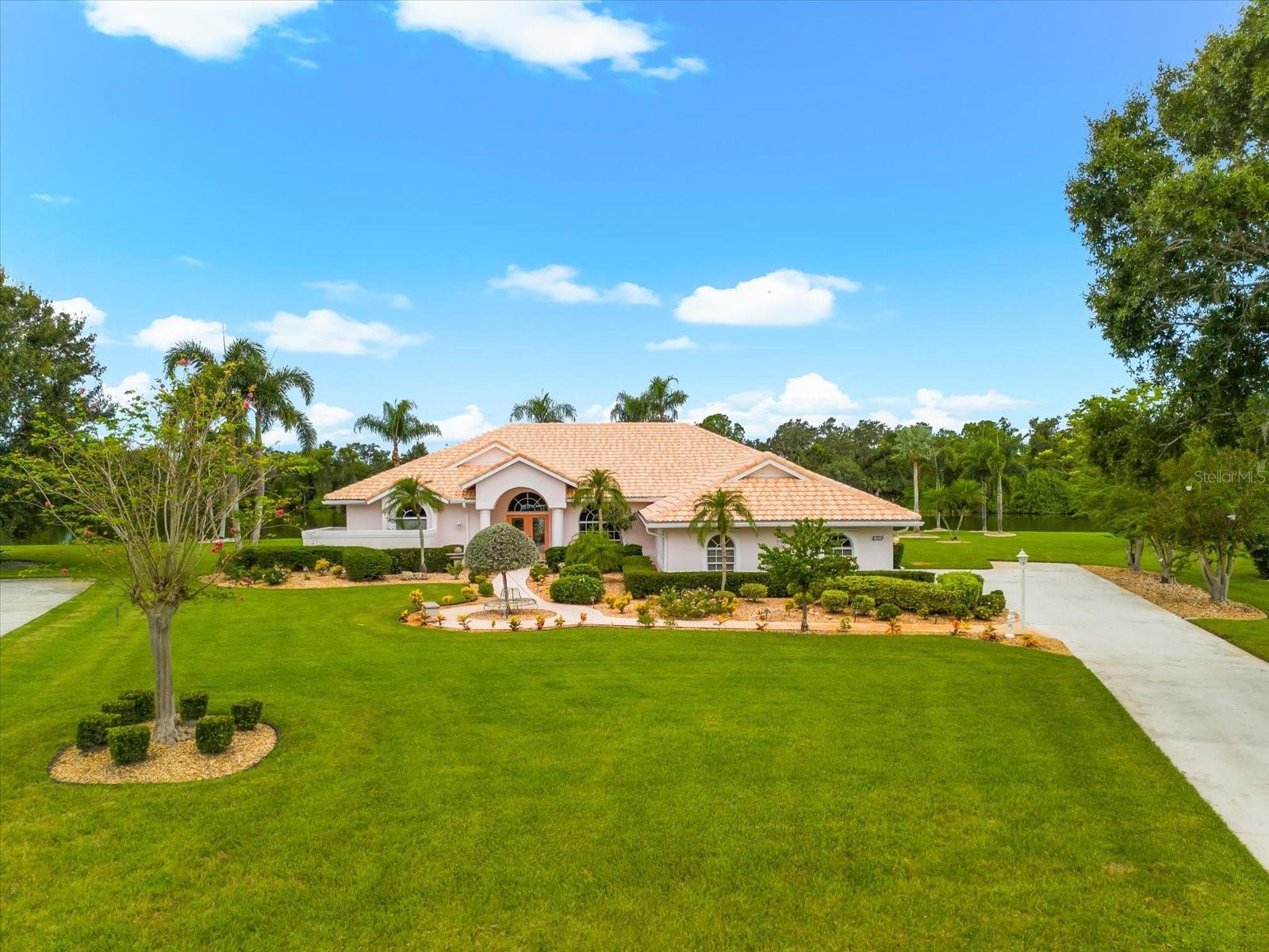 A4662443 Property Photo