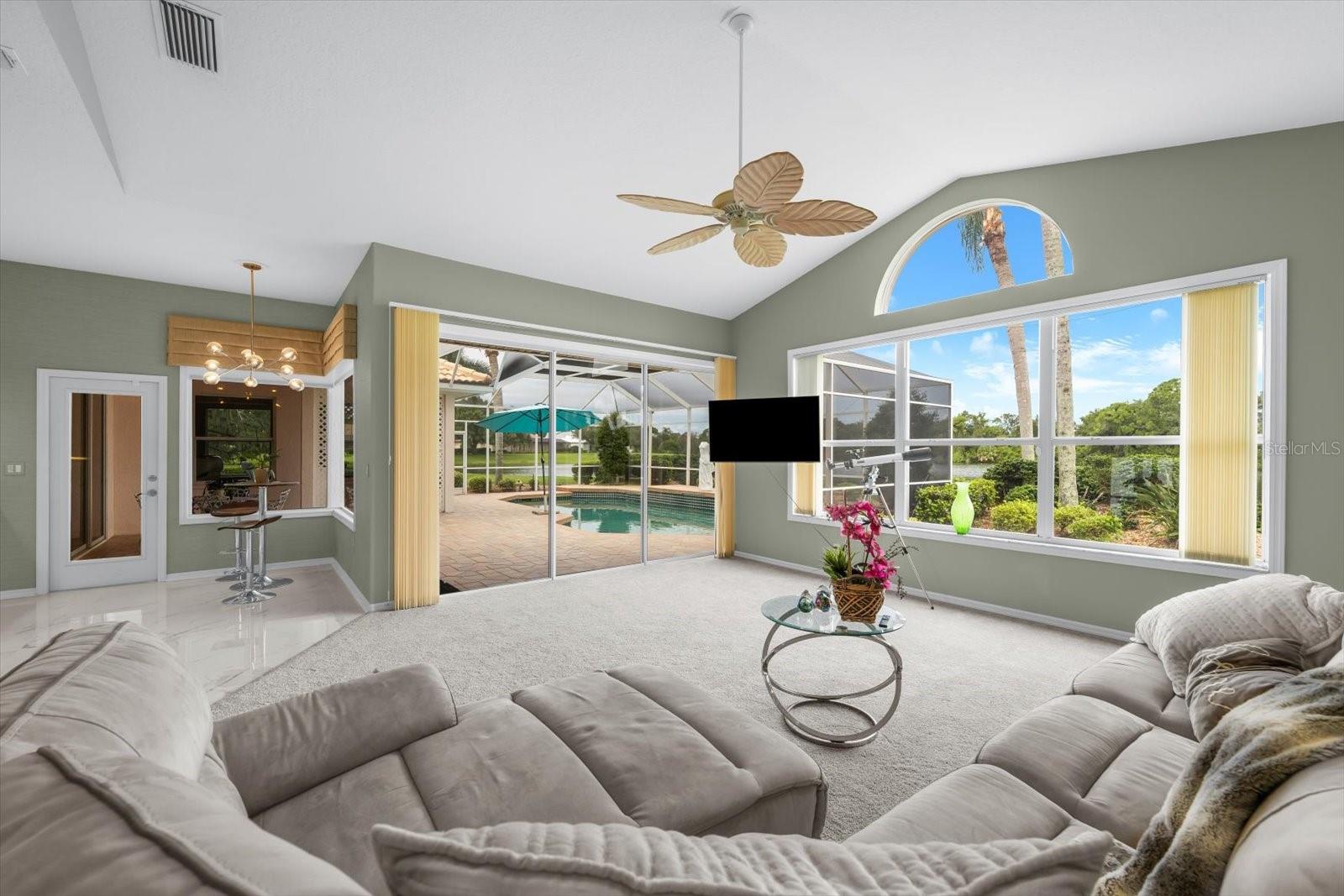 A4662443 Property Photo