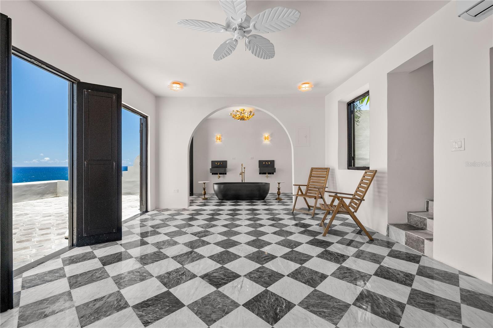 PR9115557 Property Photo