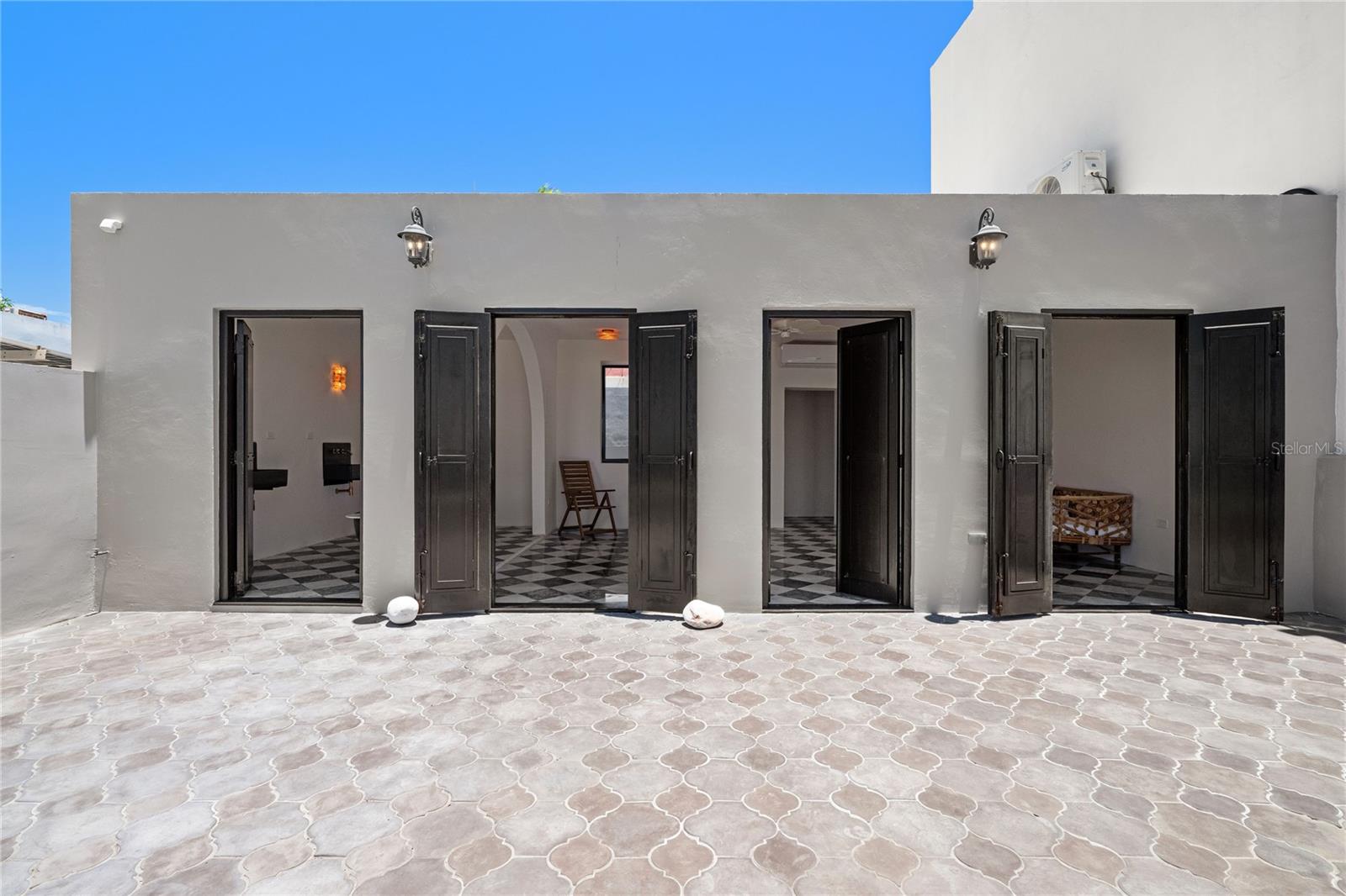 PR9115557 Property Photo