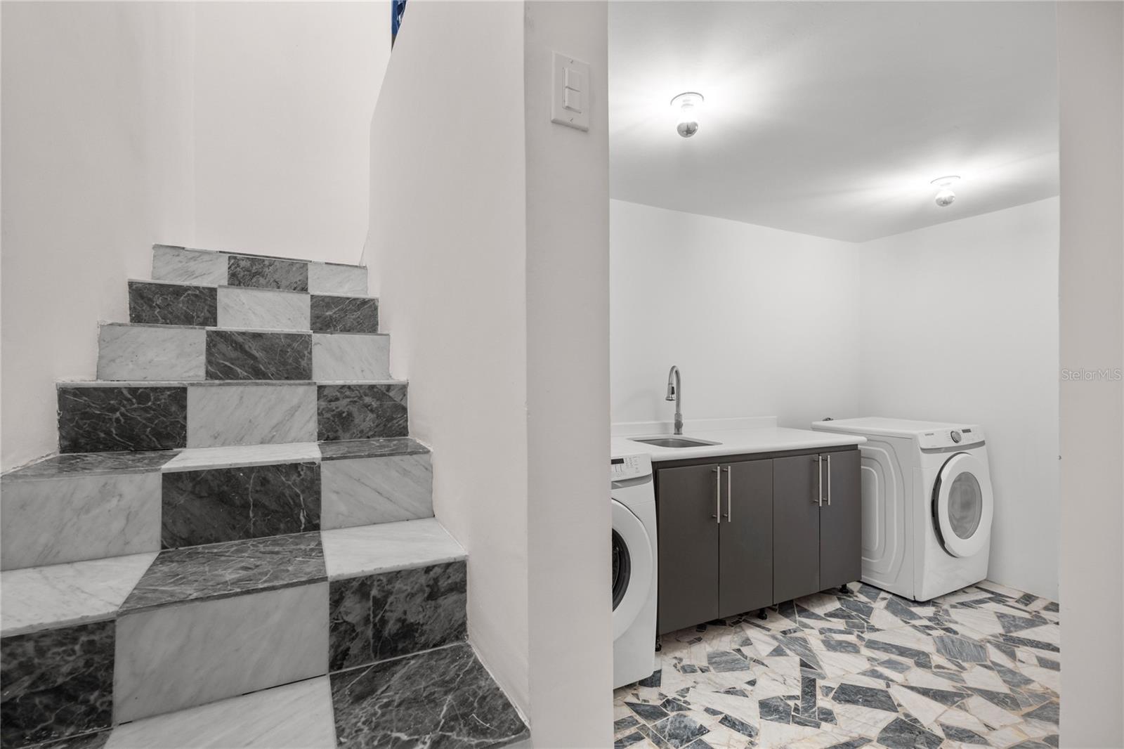 PR9115557 Property Photo