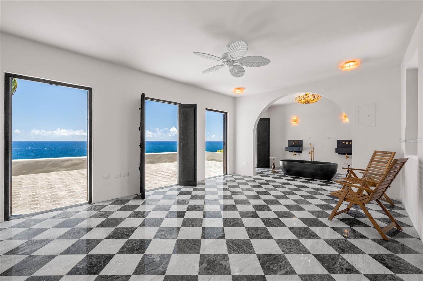 PR9115557 Property Photo