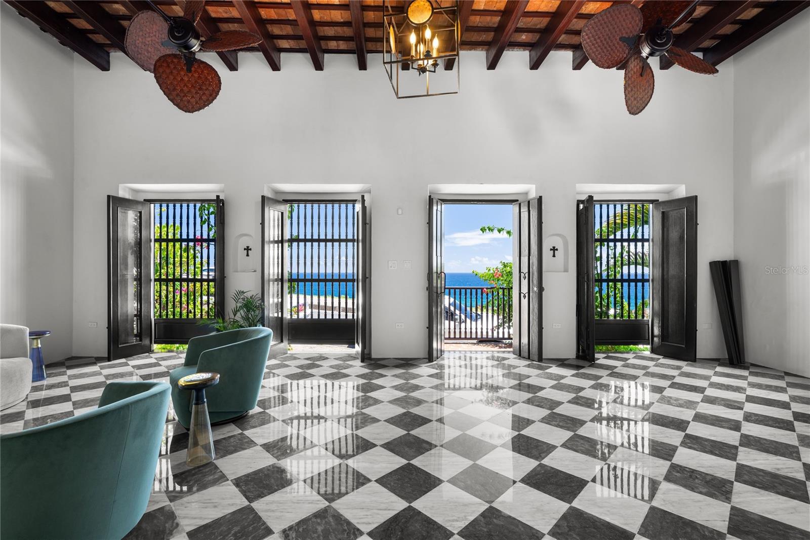 PR9115557 Property Photo