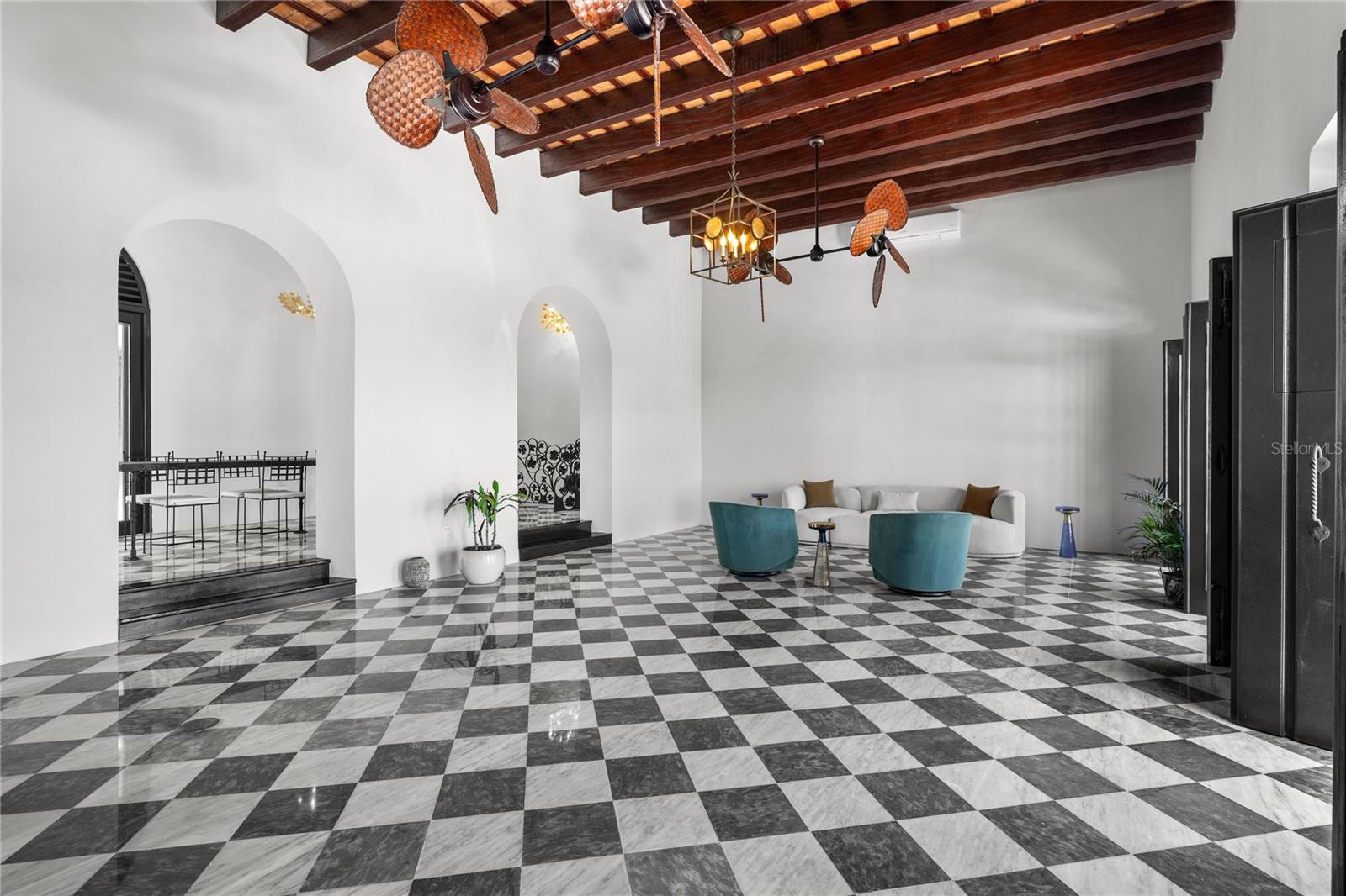 PR9115557 Property Photo