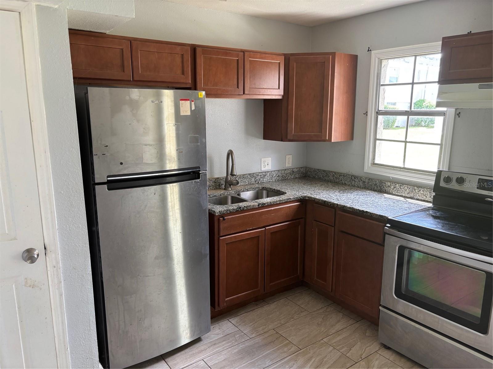 O6336900 Property Photo