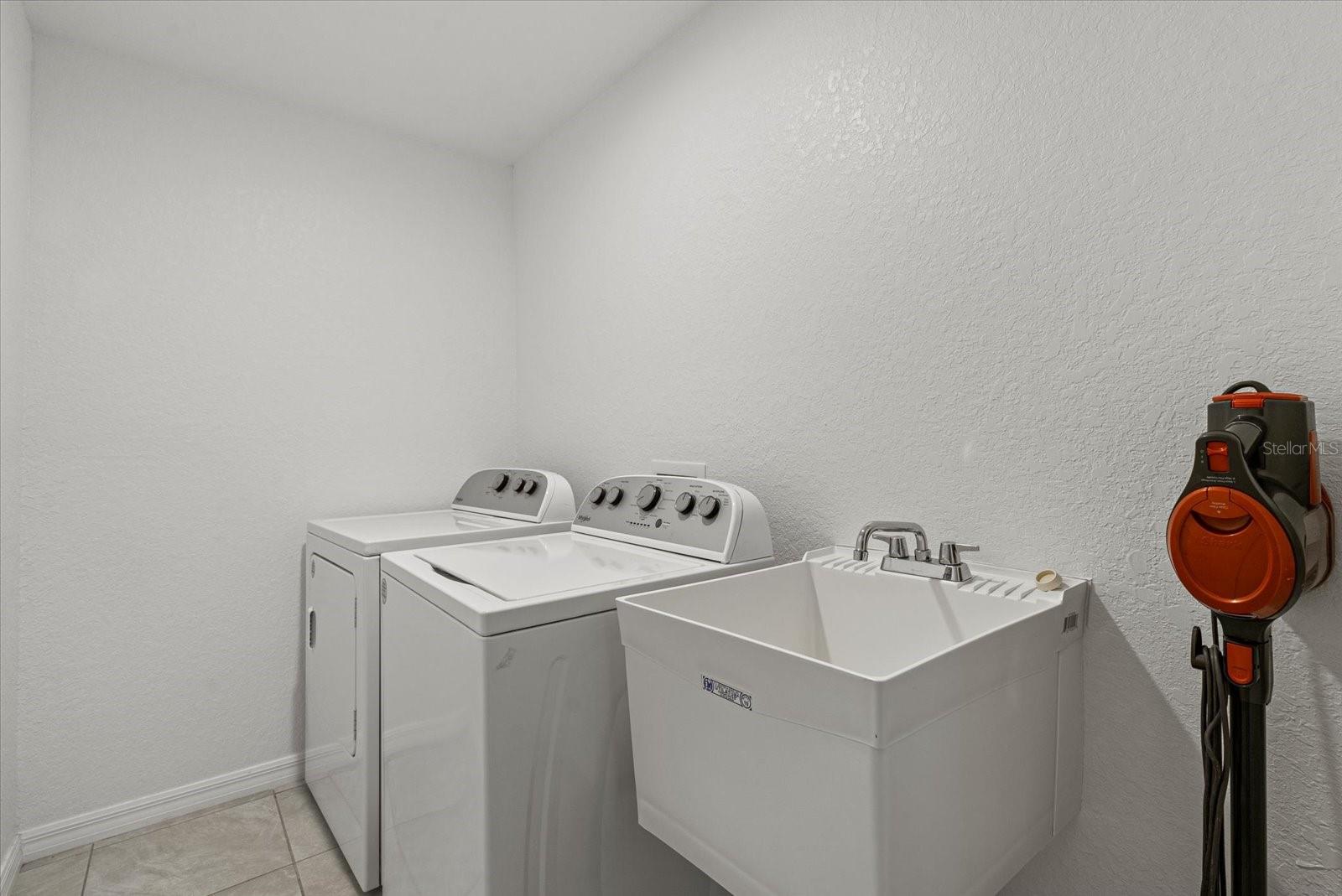 11481 WILLMINGTON BLVD, PORT CHARLOTTE, FL, 33981