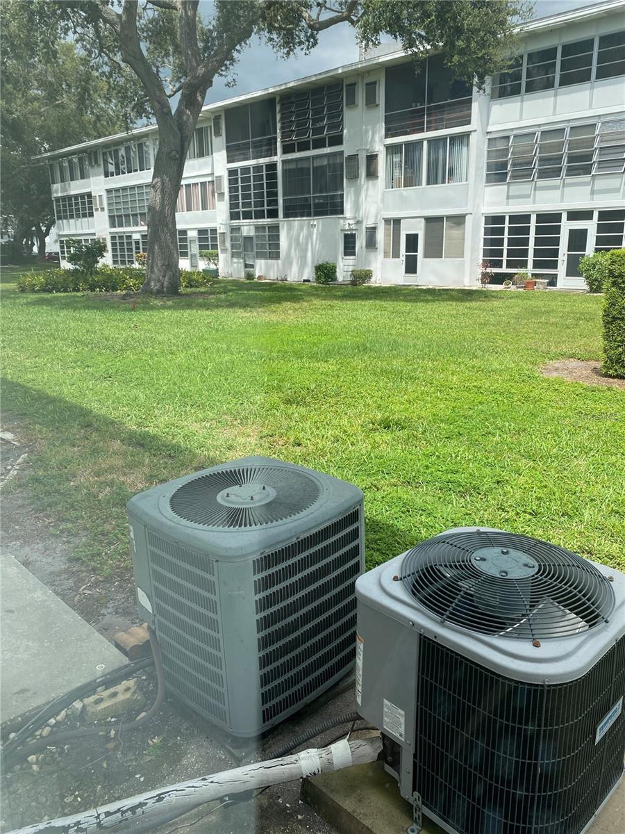 TB8418963 Property Photo