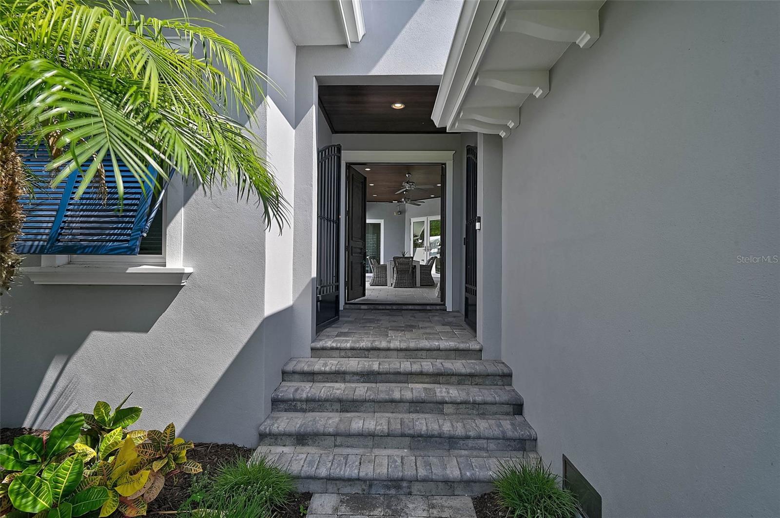 A4662504 Property Photo