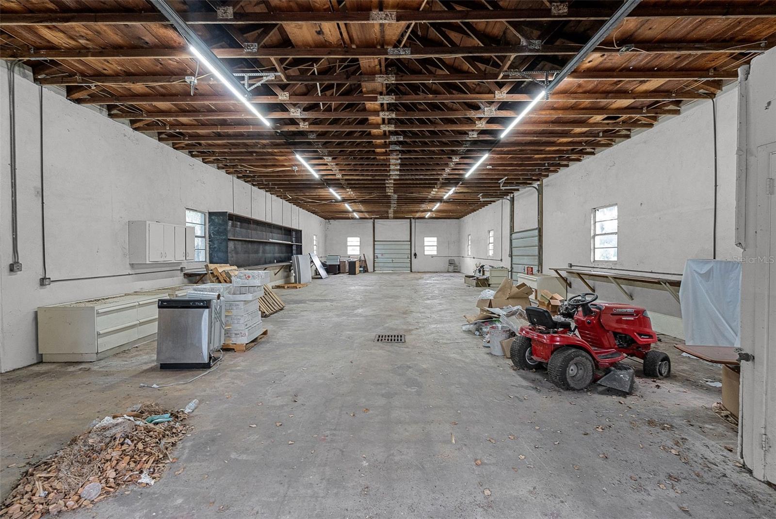 O6337044 Property Photo