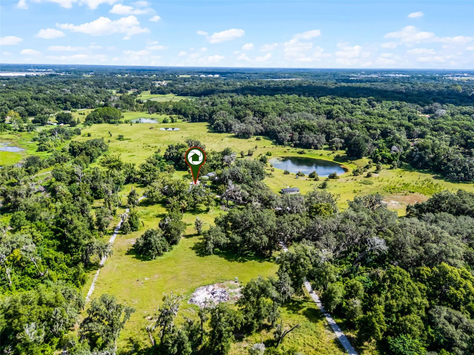 O6337044 Property Photo