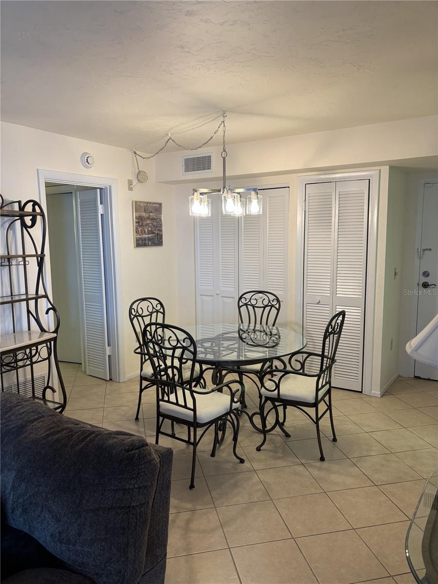 TB8419001 Property Photo