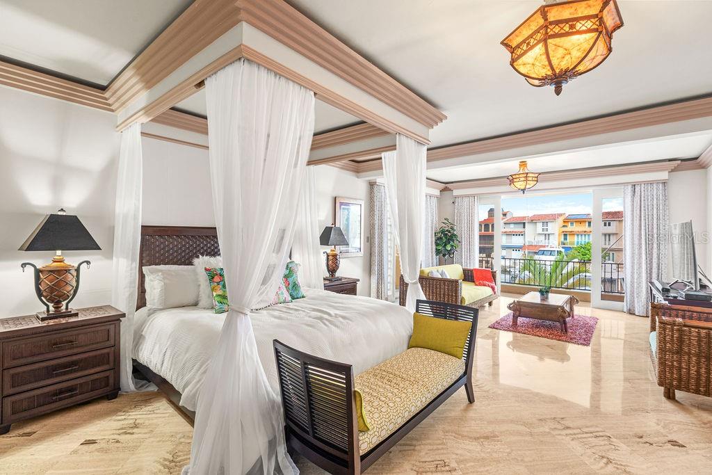 PR9115570 Property Photo