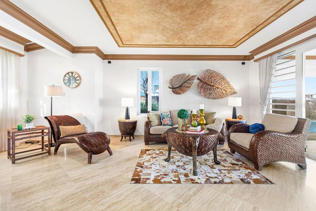 PR9115570 Property Photo