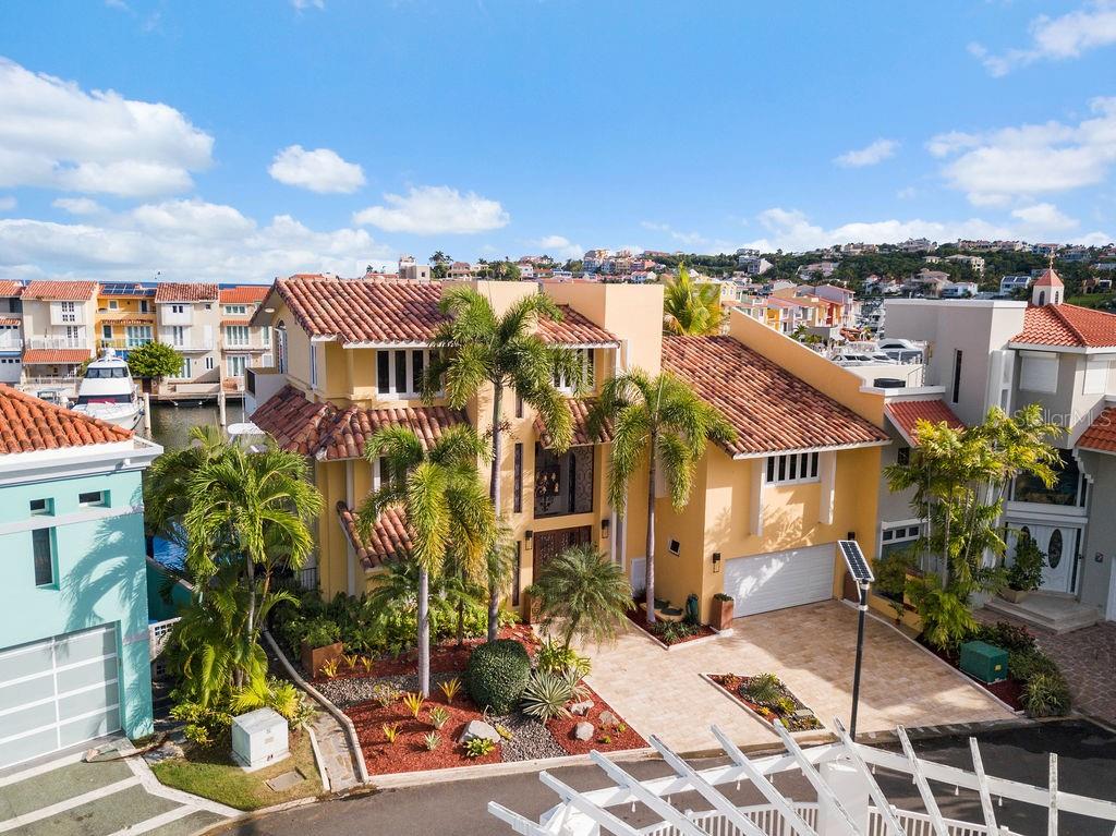 PR9115570 Property Photo