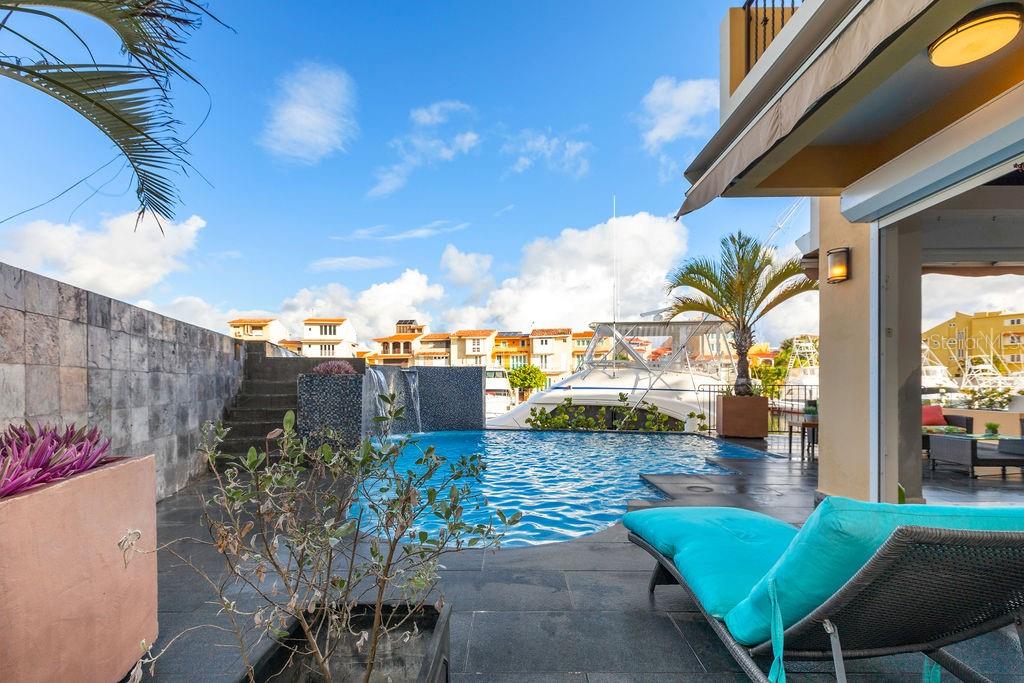 PR9115570 Property Photo