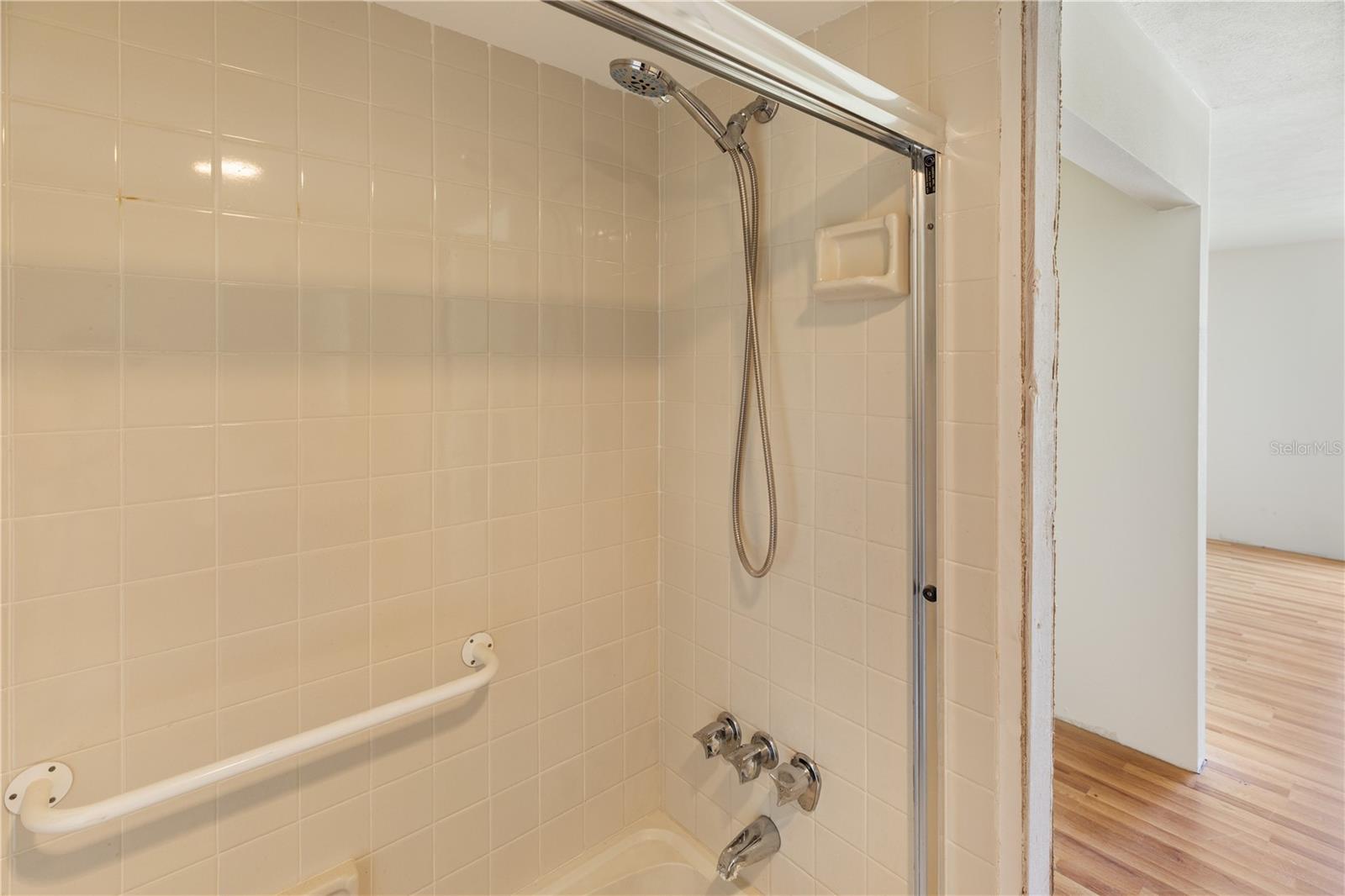 C7513801 Property Photo