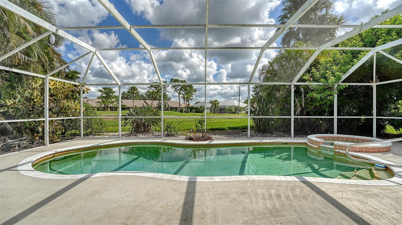A4662543 Property Photo