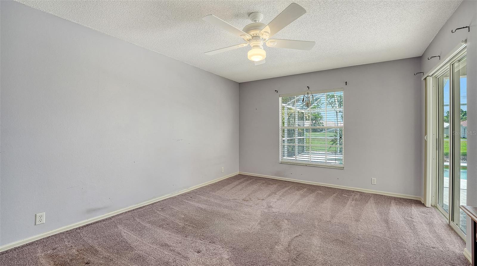 A4662543 Property Photo