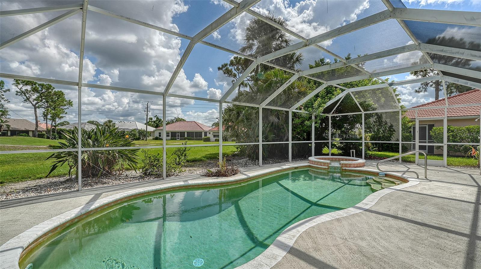 A4662543 Property Photo