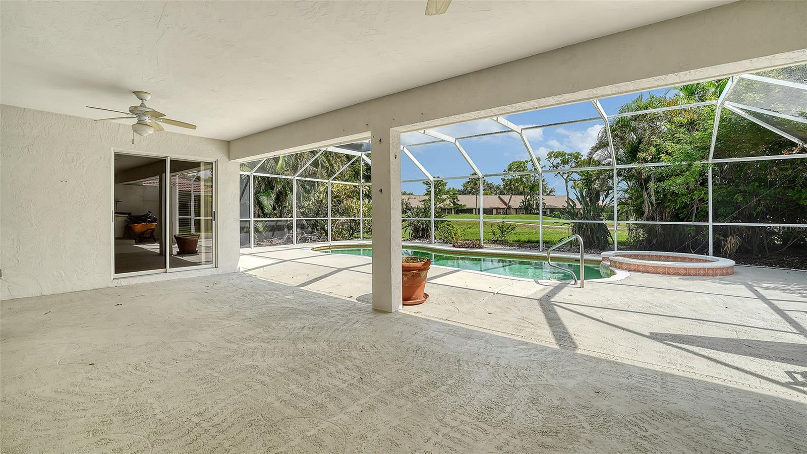 A4662543 Property Photo