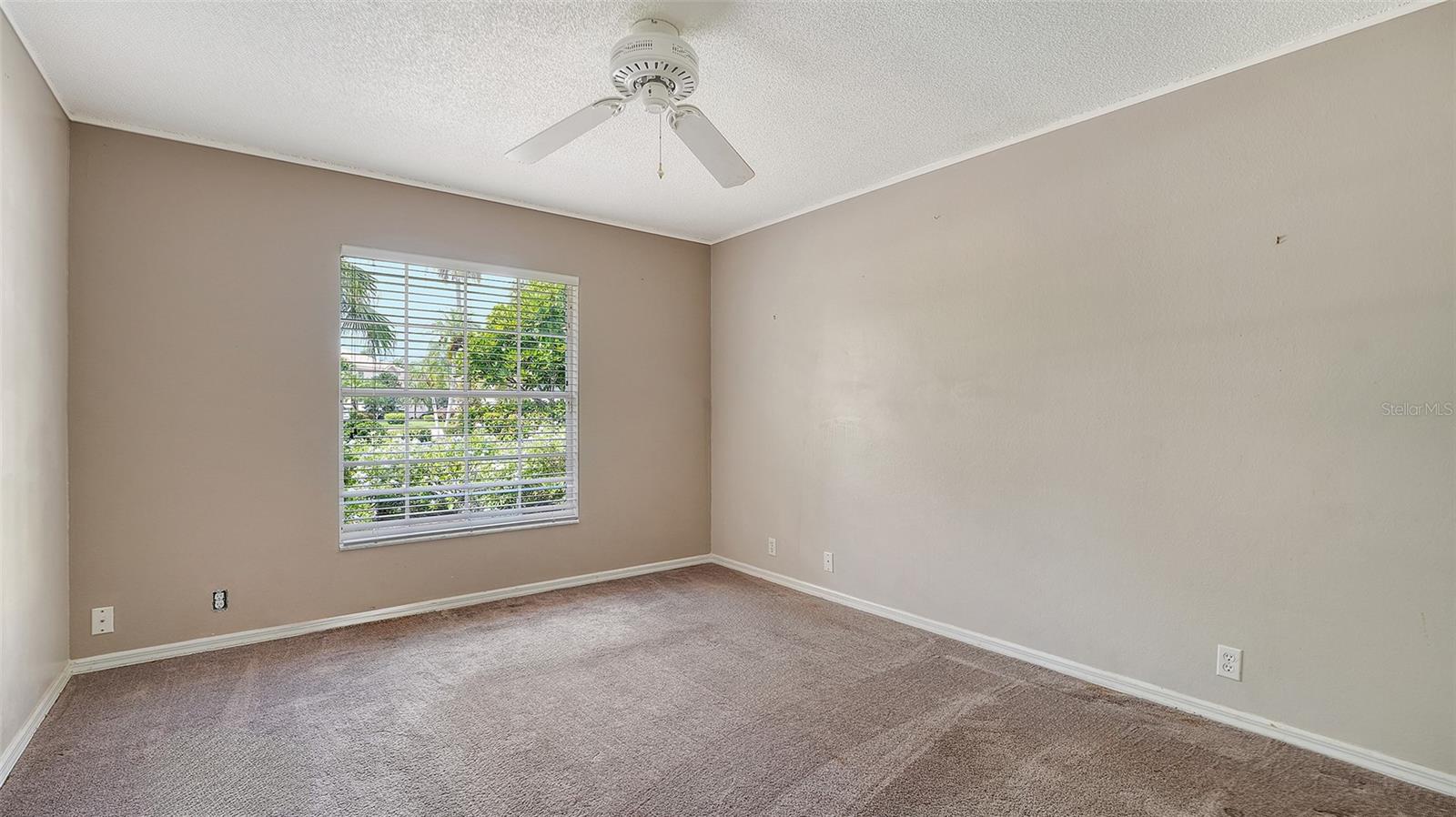 A4662543 Property Photo
