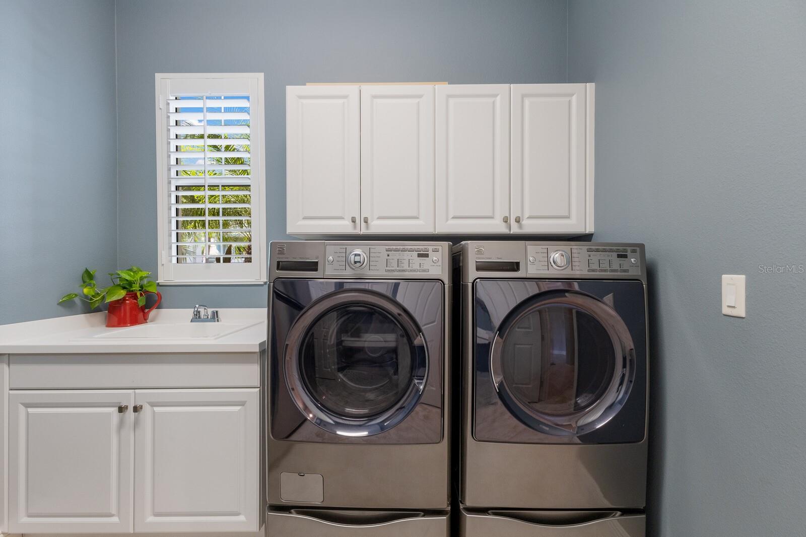 576 FORE DR, BRADENTON, FL, 34208