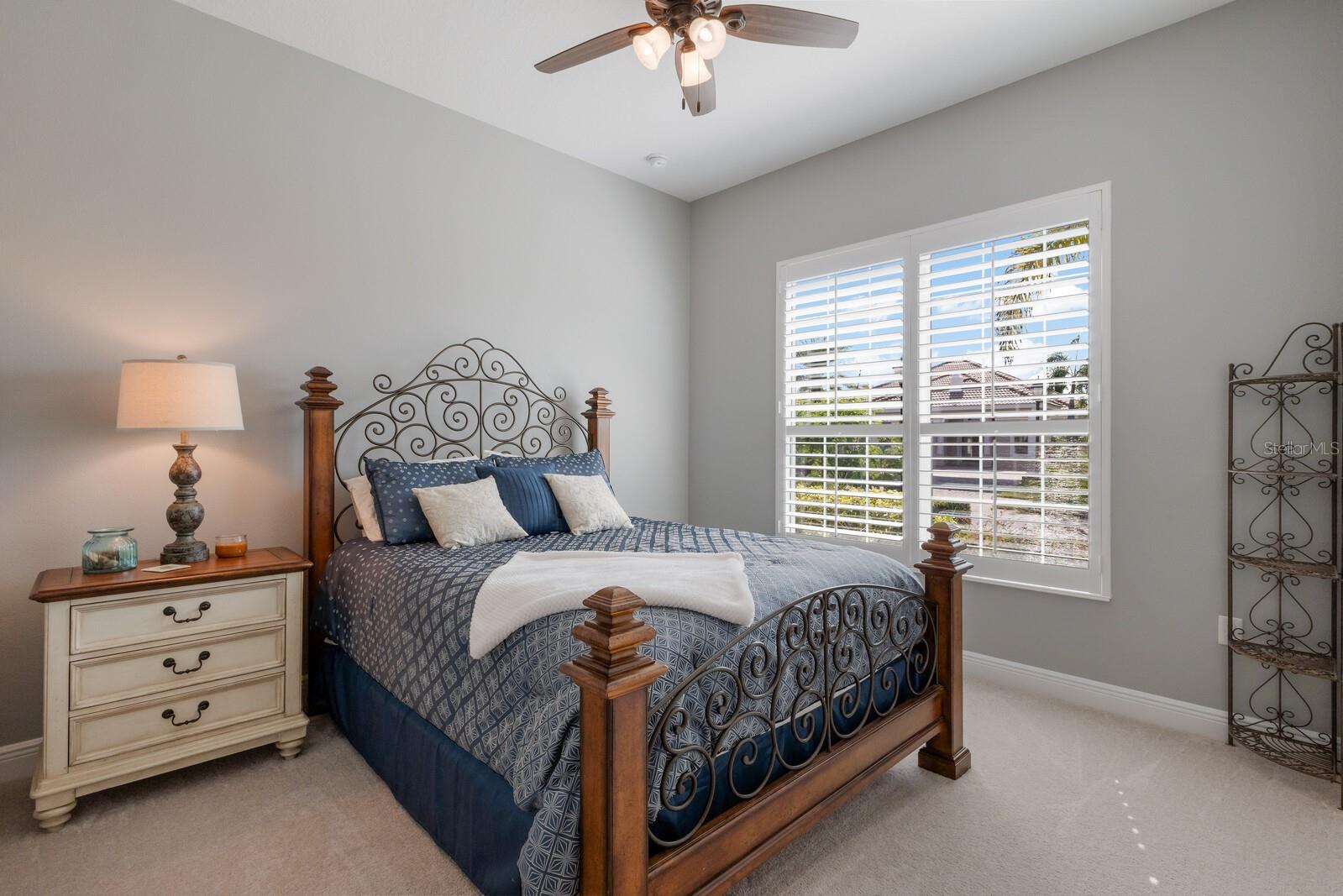 576 FORE DR, BRADENTON, FL, 34208